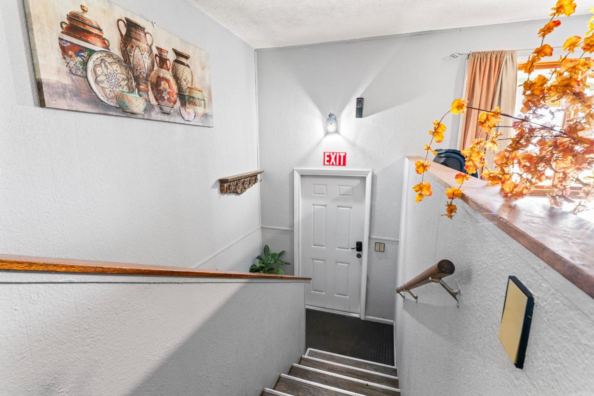 Compact, Comfortable And Cozy Too Anchorage Exterior foto