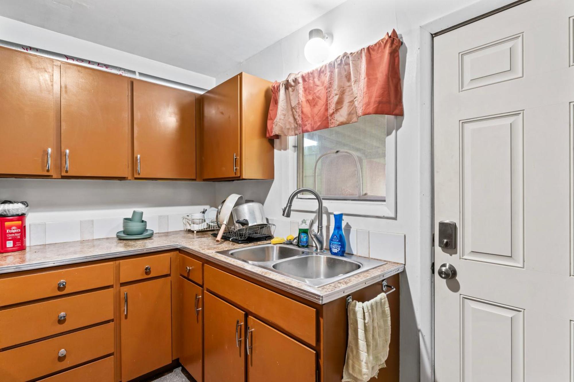 Compact, Comfortable And Cozy Too Anchorage Exterior foto