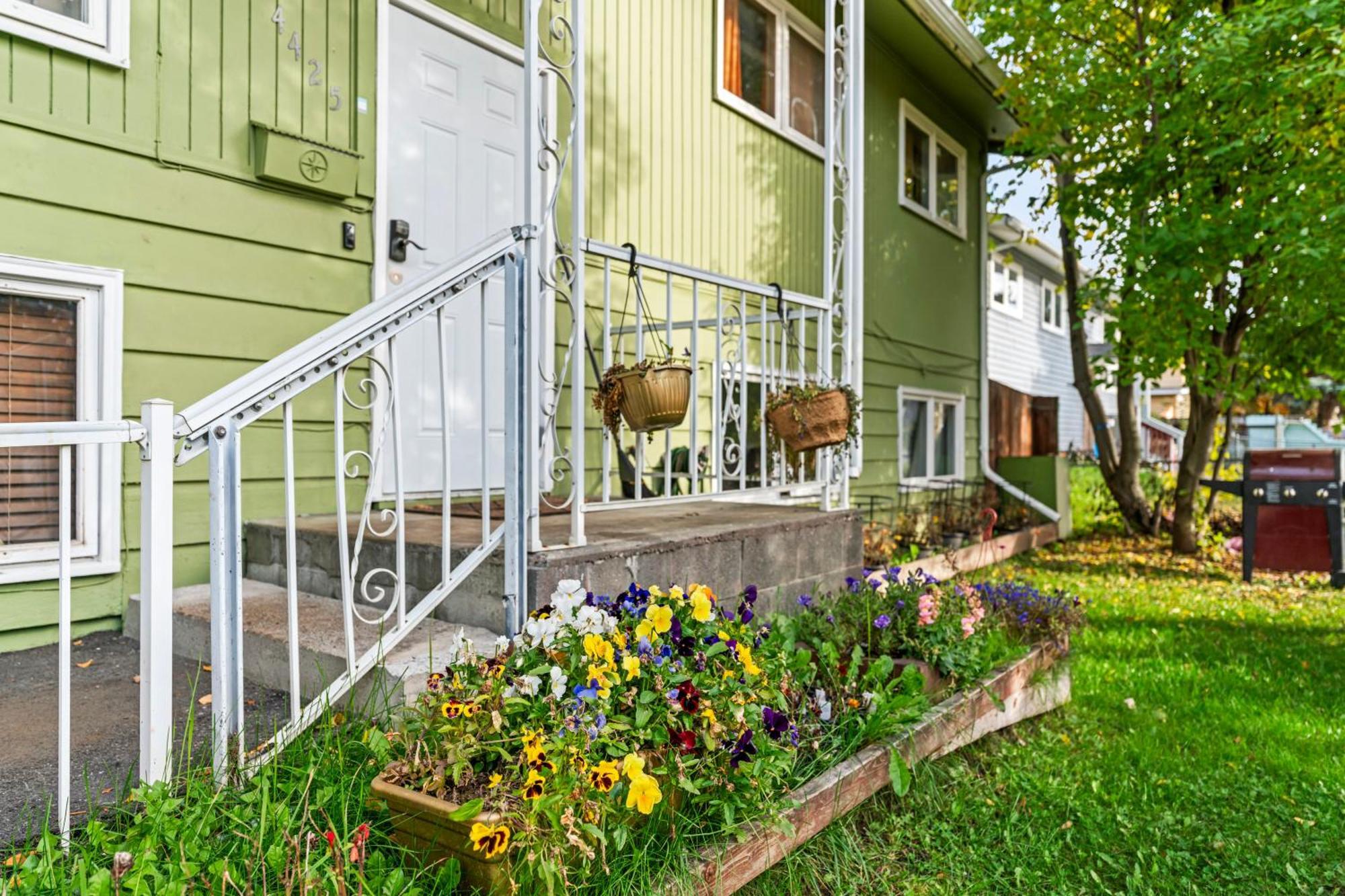 Compact, Comfortable And Cozy Too Anchorage Exterior foto