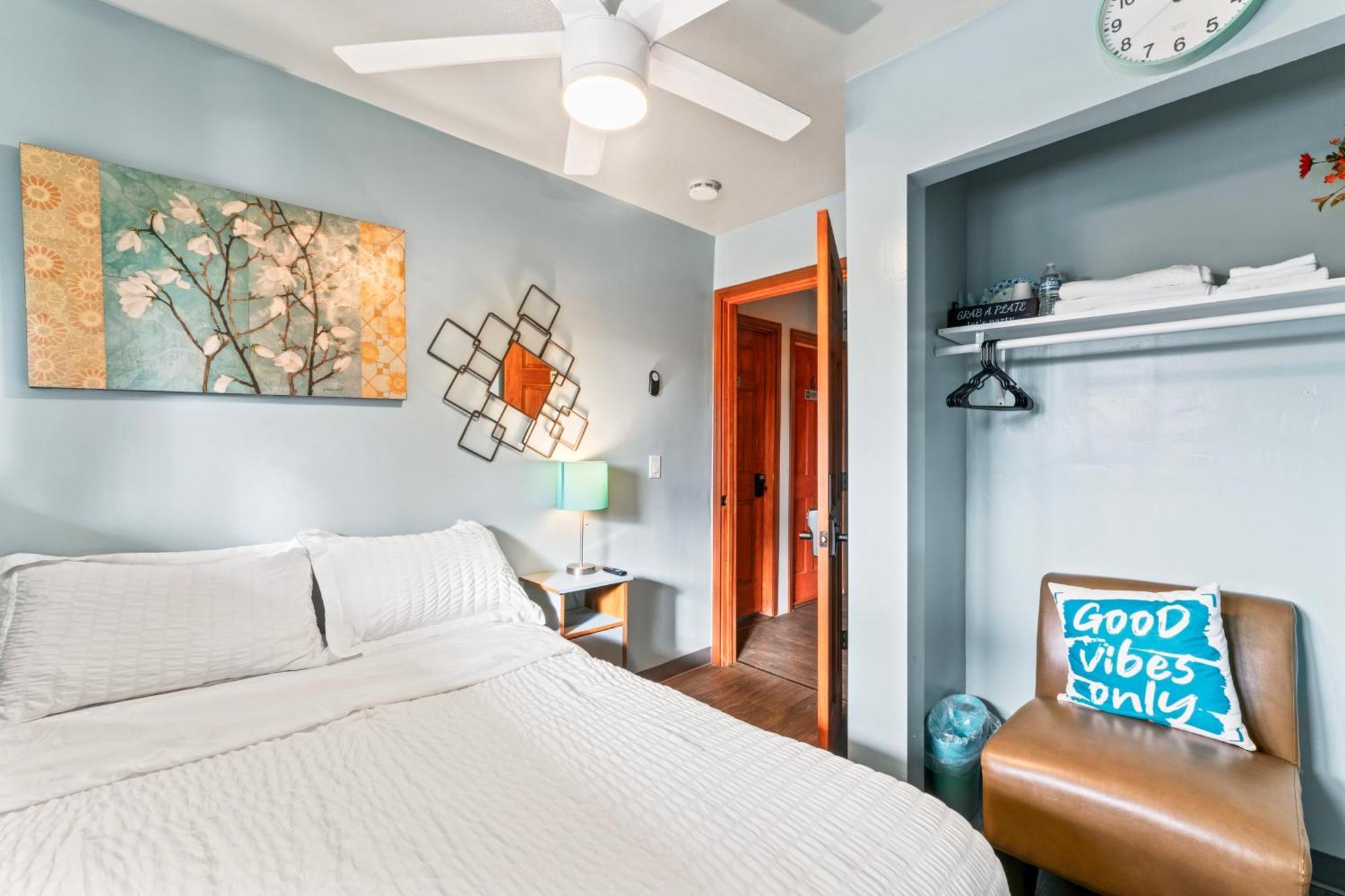 Compact, Comfortable And Cozy Too Anchorage Exterior foto
