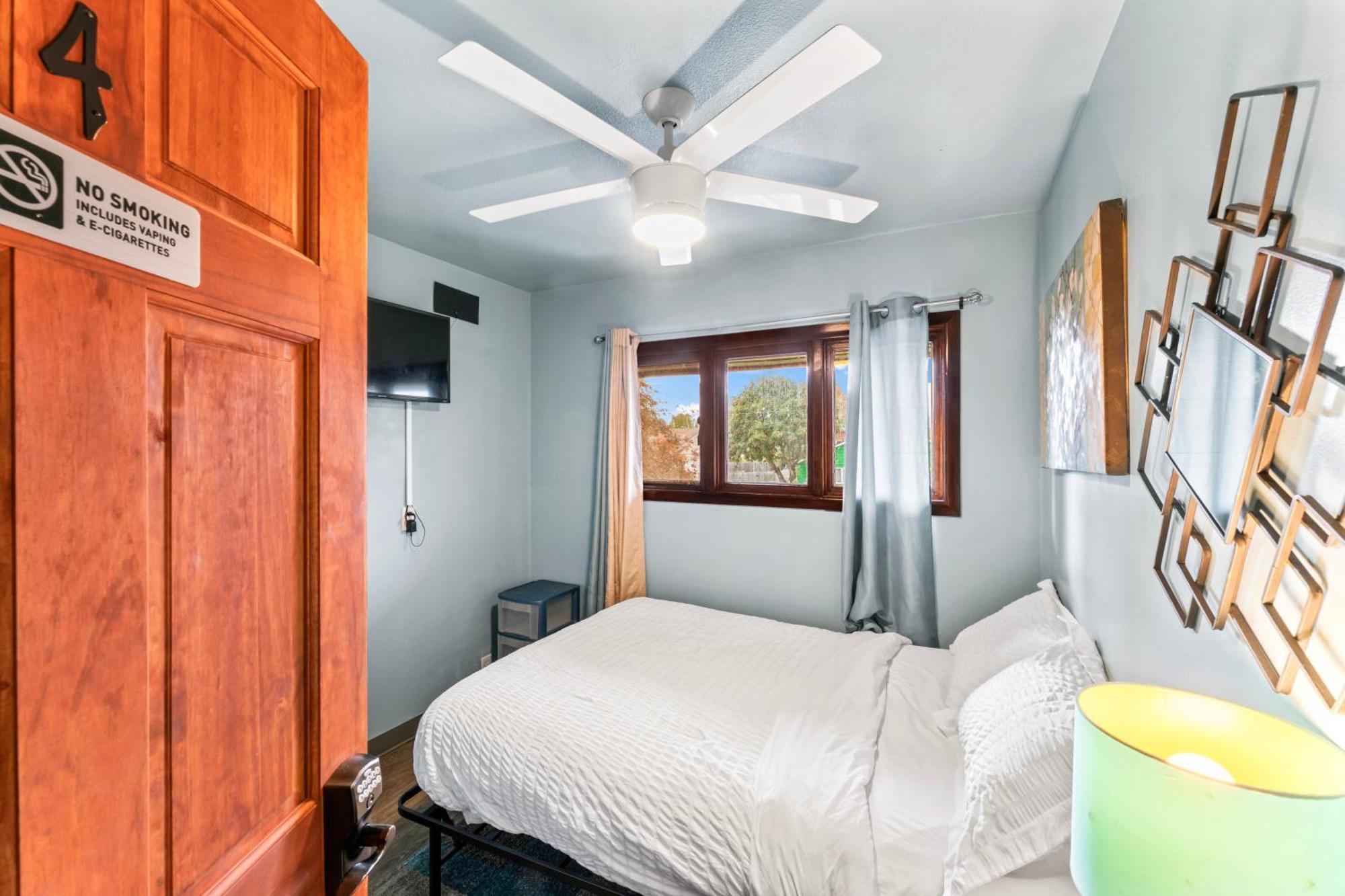Compact, Comfortable And Cozy Too Anchorage Exterior foto